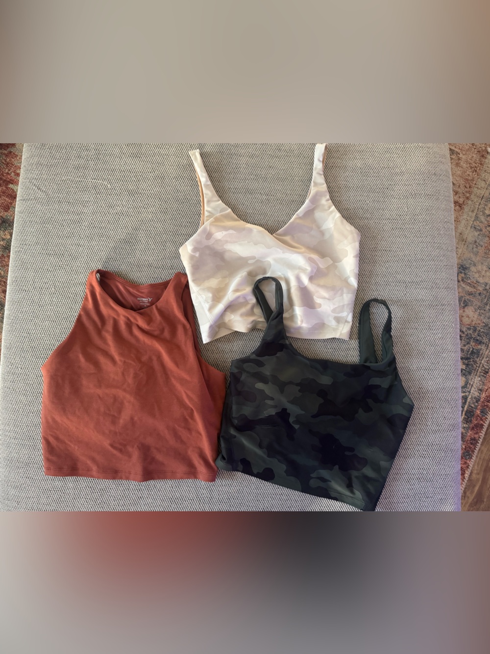 Old Navy Crop Atheltic Tank Bra Medium